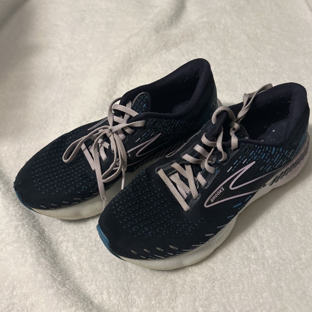 Brooks Glycerin GTS 20 Womens 8.5 B Running Shoes Navy Blue Stability 120370